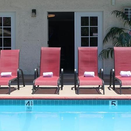 California Suites Hotel San Diego Bagian luar foto